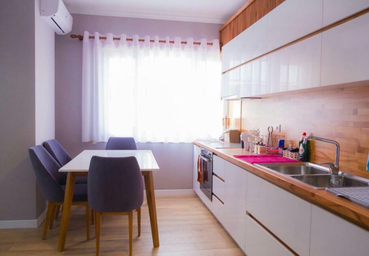 Modern Furnished Apartment With View Tirana Esterno foto
